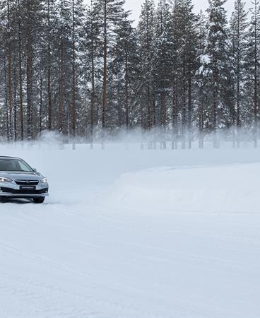SUBARU-IMPREZA-17